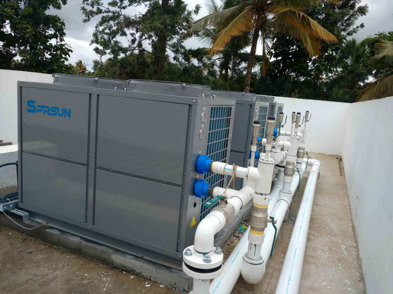 Verwarmpomp voor heet water